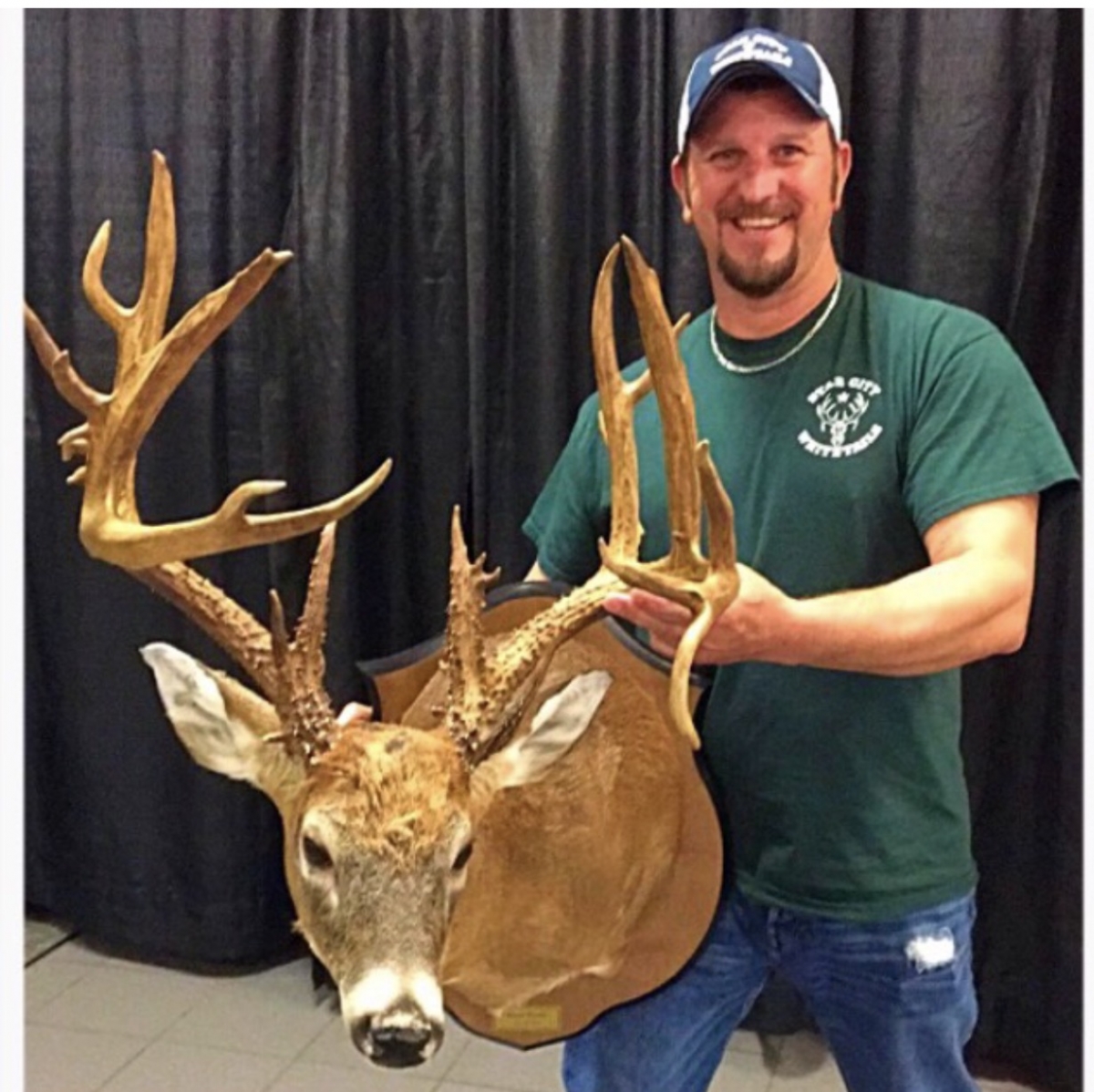 STAR CITY WHITETAILS 6TH ANNUAL BIG BUCK BEST PHOTO CONTEST 2017